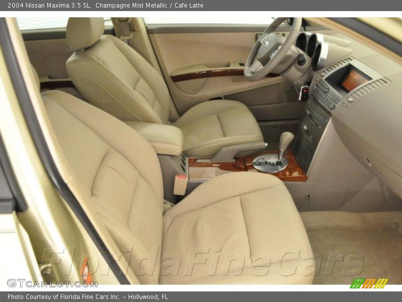 Champagne Mist Metallic / Cafe Latte 2004 Nissan Maxima 3.5 SL