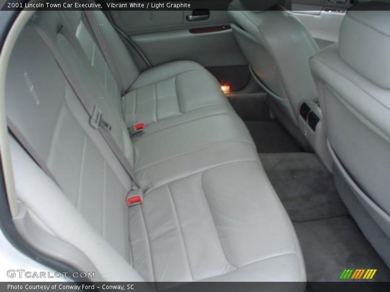 Vibrant White / Light Graphite 2001 Lincoln Town Car Executive