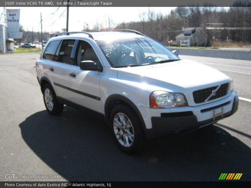 Ice White / Taupe/Light Taupe 2005 Volvo XC90 T6 AWD