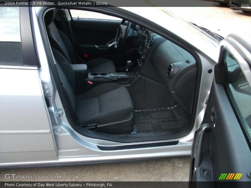 Quicksilver Metallic / Ebony 2009 Pontiac G6 V6 Sedan