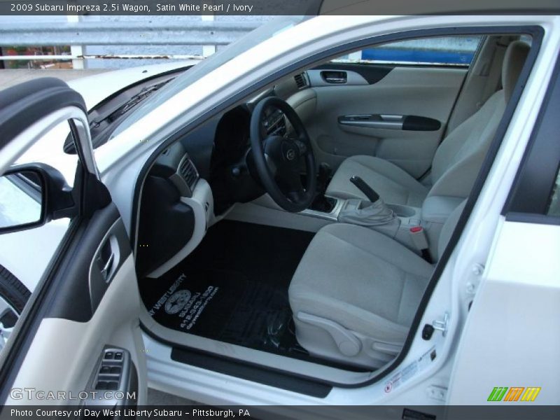 Satin White Pearl / Ivory 2009 Subaru Impreza 2.5i Wagon