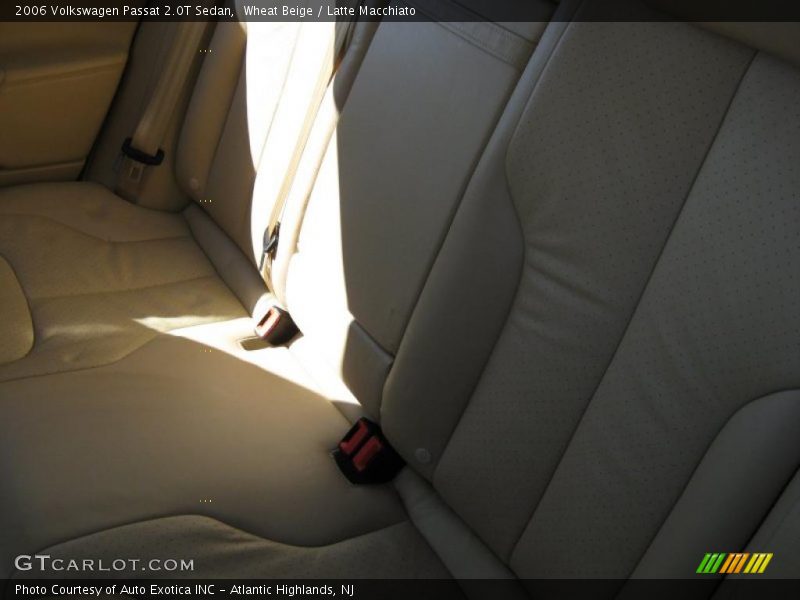 Wheat Beige / Latte Macchiato 2006 Volkswagen Passat 2.0T Sedan
