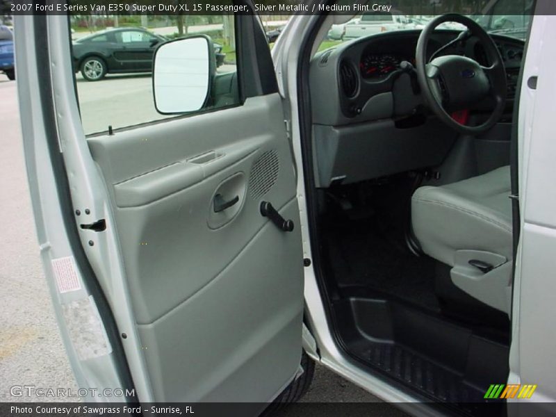 Silver Metallic / Medium Flint Grey 2007 Ford E Series Van E350 Super Duty XL 15 Passenger