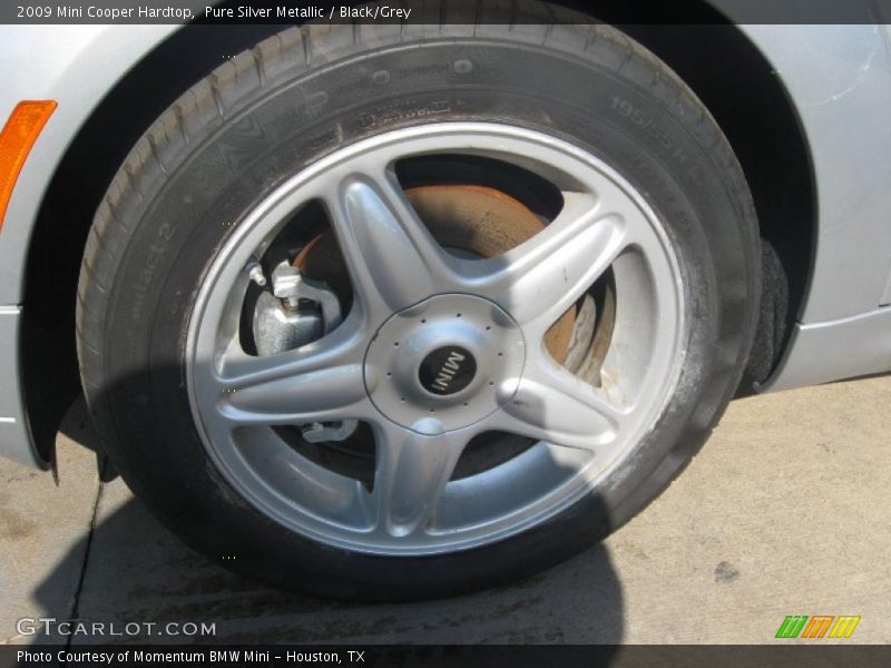 Pure Silver Metallic / Black/Grey 2009 Mini Cooper Hardtop