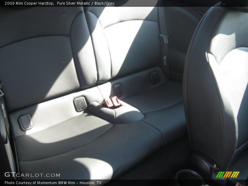 Pure Silver Metallic / Black/Grey 2009 Mini Cooper Hardtop