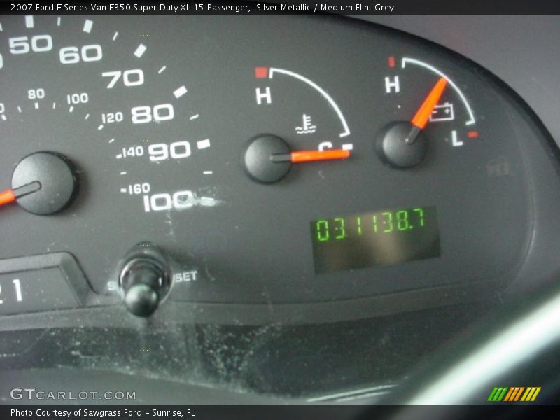 Silver Metallic / Medium Flint Grey 2007 Ford E Series Van E350 Super Duty XL 15 Passenger