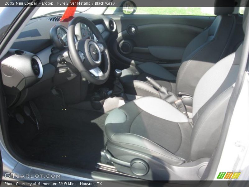 Pure Silver Metallic / Black/Grey 2009 Mini Cooper Hardtop