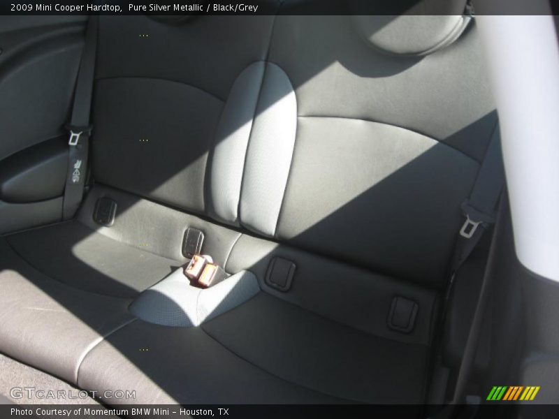 Pure Silver Metallic / Black/Grey 2009 Mini Cooper Hardtop