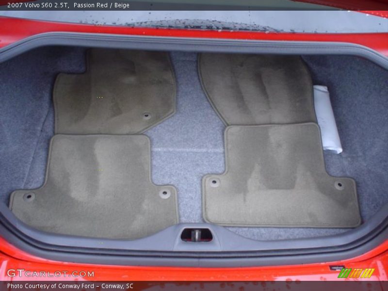 Passion Red / Beige 2007 Volvo S60 2.5T