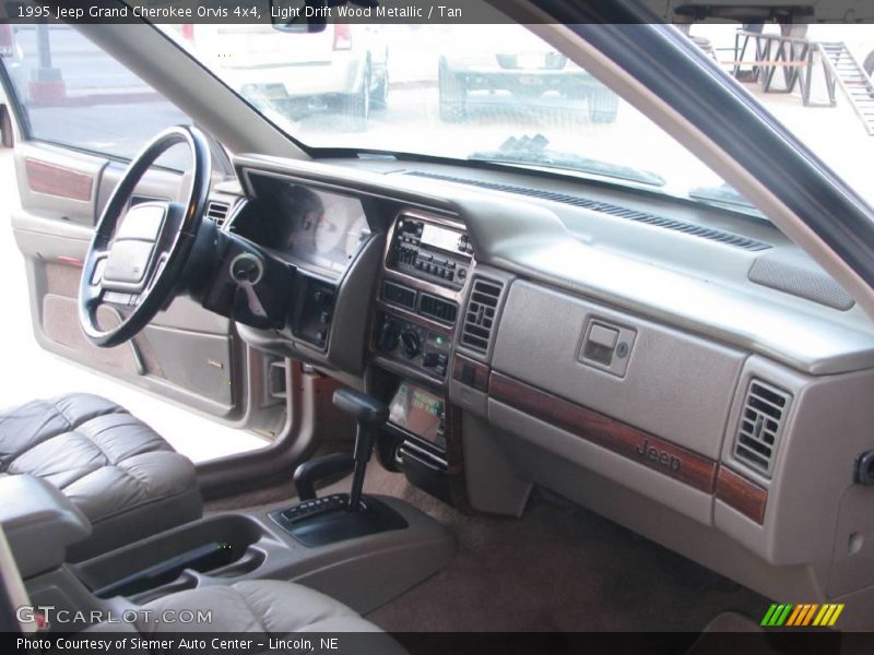 Light Drift Wood Metallic / Tan 1995 Jeep Grand Cherokee Orvis 4x4