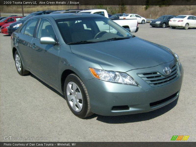 Aloe Green Metallic / Bisque 2009 Toyota Camry LE