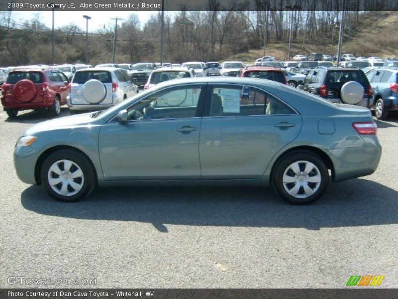 Aloe Green Metallic / Bisque 2009 Toyota Camry LE