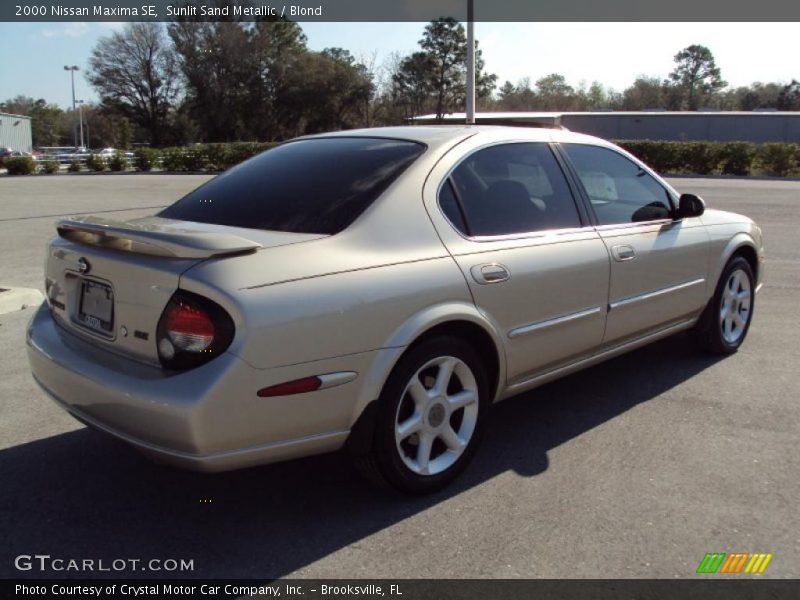 Sunlit Sand Metallic / Blond 2000 Nissan Maxima SE