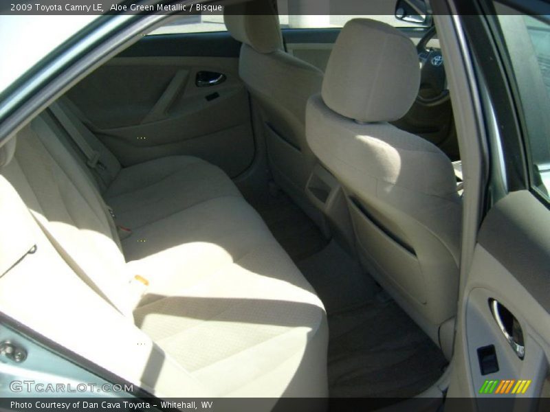 Aloe Green Metallic / Bisque 2009 Toyota Camry LE