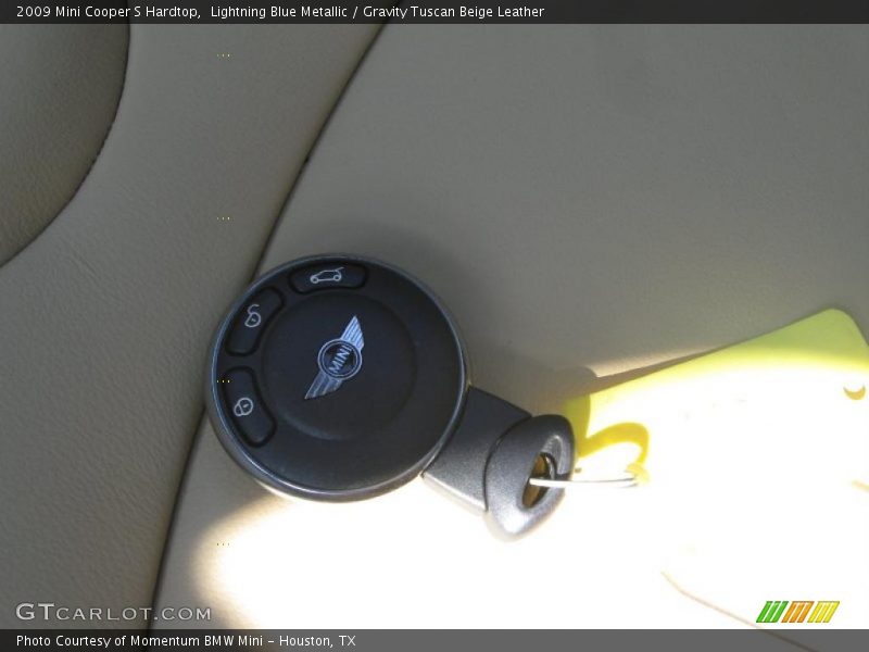 Lightning Blue Metallic / Gravity Tuscan Beige Leather 2009 Mini Cooper S Hardtop
