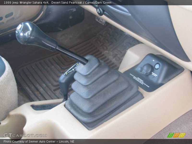 Desert Sand Pearlcoat / Camel/Dark Green 1999 Jeep Wrangler Sahara 4x4