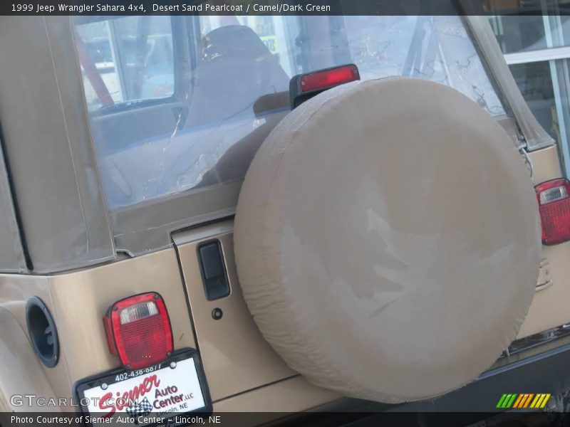 Desert Sand Pearlcoat / Camel/Dark Green 1999 Jeep Wrangler Sahara 4x4