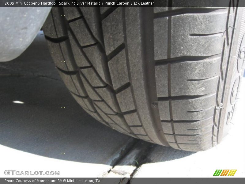 Sparkling Silver Metallic / Punch Carbon Black Leather 2009 Mini Cooper S Hardtop