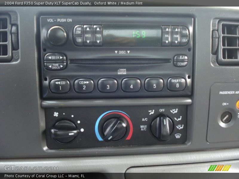 Oxford White / Medium Flint 2004 Ford F350 Super Duty XLT SuperCab Dually