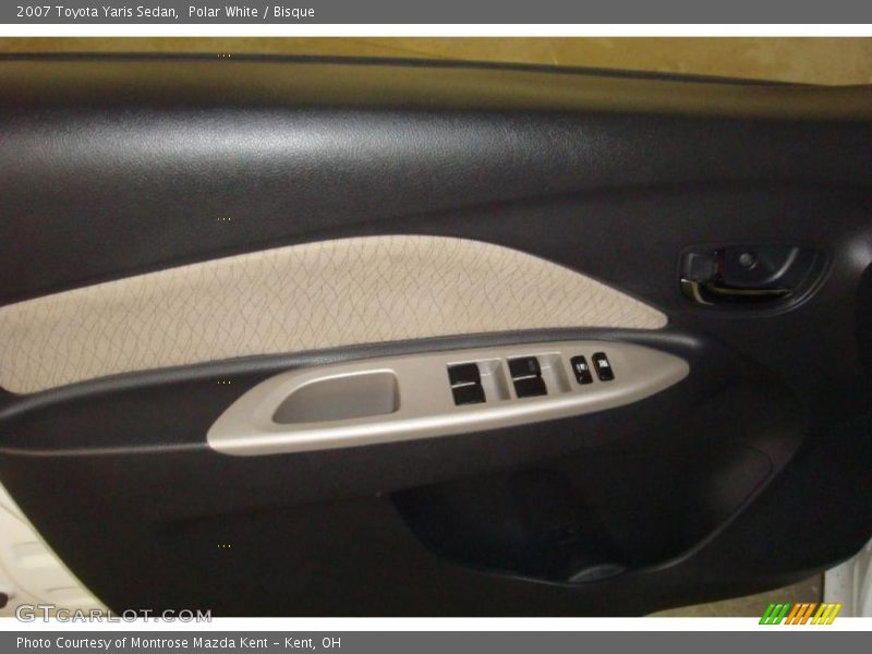 Polar White / Bisque 2007 Toyota Yaris Sedan