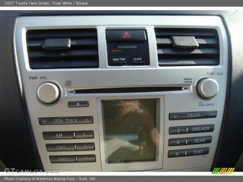 Polar White / Bisque 2007 Toyota Yaris Sedan