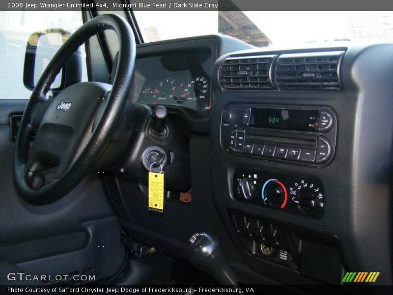 Midnight Blue Pearl / Dark Slate Gray 2006 Jeep Wrangler Unlimited 4x4