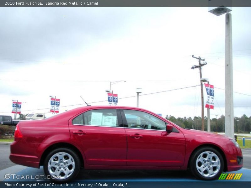 Sangria Red Metallic / Camel 2010 Ford Fusion SE