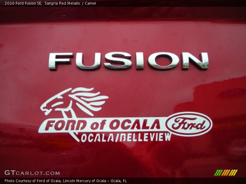 Sangria Red Metallic / Camel 2010 Ford Fusion SE