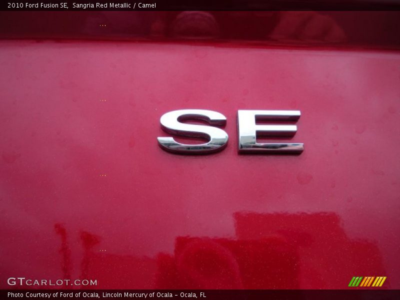 Sangria Red Metallic / Camel 2010 Ford Fusion SE