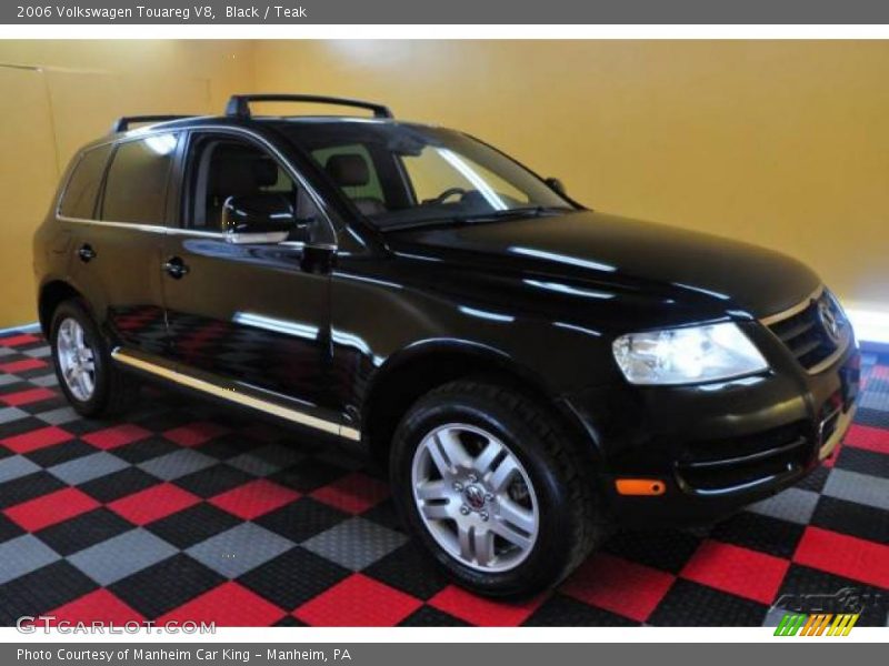 Black / Teak 2006 Volkswagen Touareg V8
