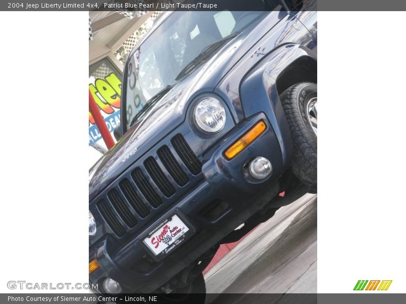 Patriot Blue Pearl / Light Taupe/Taupe 2004 Jeep Liberty Limited 4x4