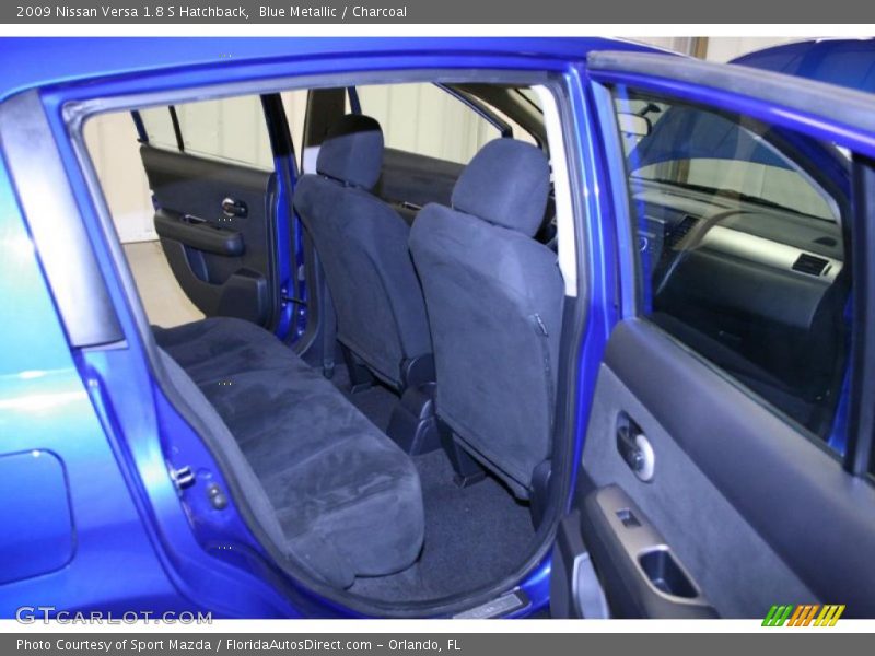 Blue Metallic / Charcoal 2009 Nissan Versa 1.8 S Hatchback