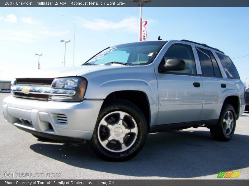 Moondust Metallic / Light Gray 2007 Chevrolet TrailBlazer LS 4x4