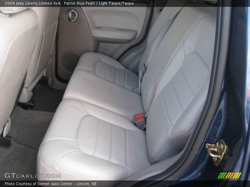 Patriot Blue Pearl / Light Taupe/Taupe 2004 Jeep Liberty Limited 4x4