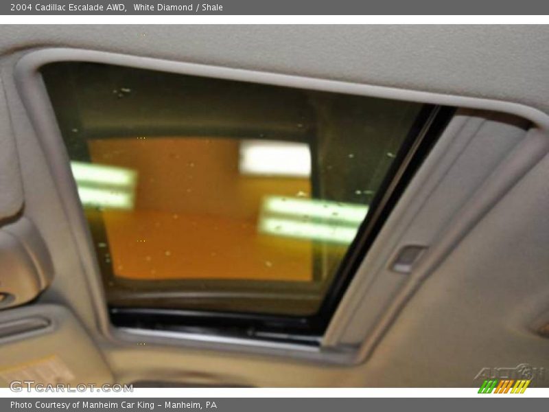 White Diamond / Shale 2004 Cadillac Escalade AWD