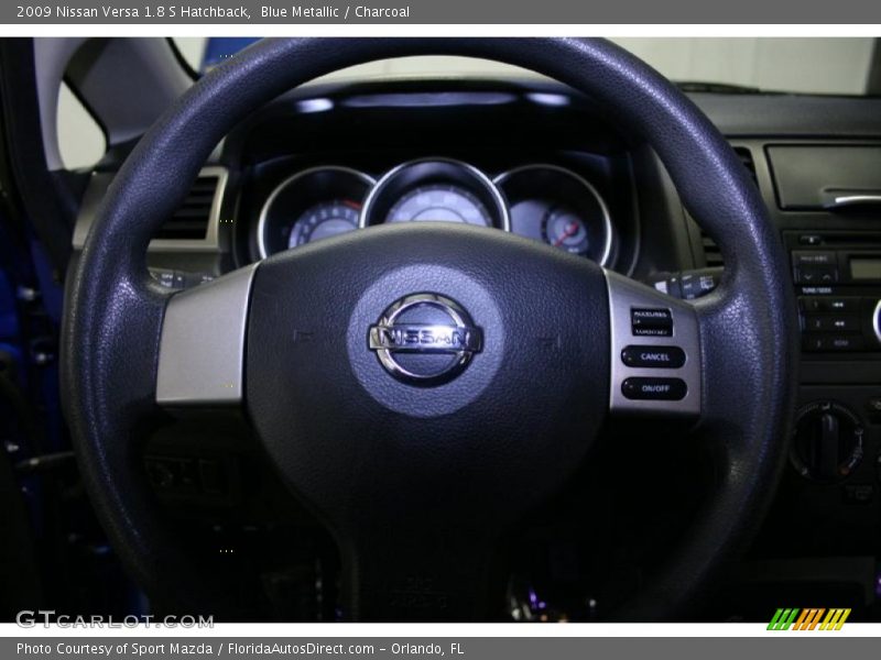 Blue Metallic / Charcoal 2009 Nissan Versa 1.8 S Hatchback