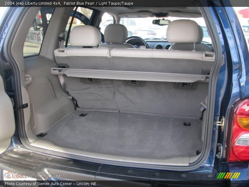 Patriot Blue Pearl / Light Taupe/Taupe 2004 Jeep Liberty Limited 4x4