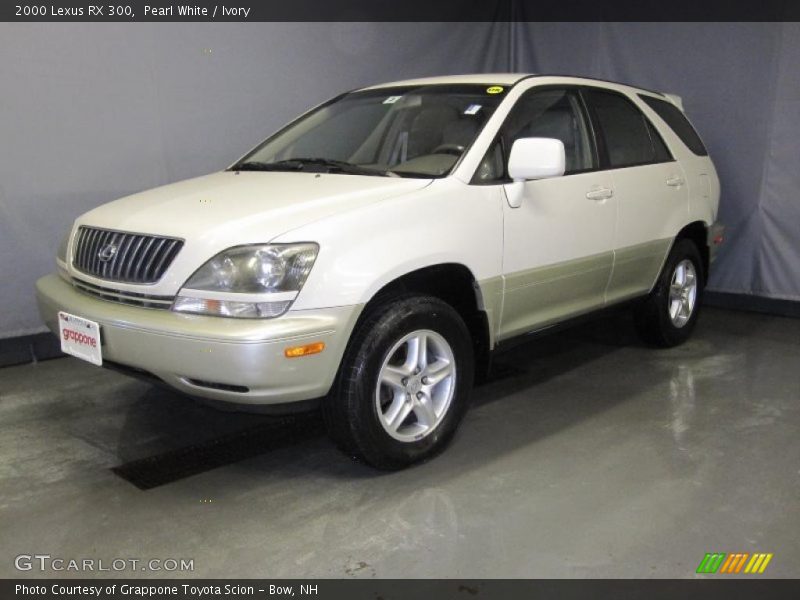 Pearl White / Ivory 2000 Lexus RX 300