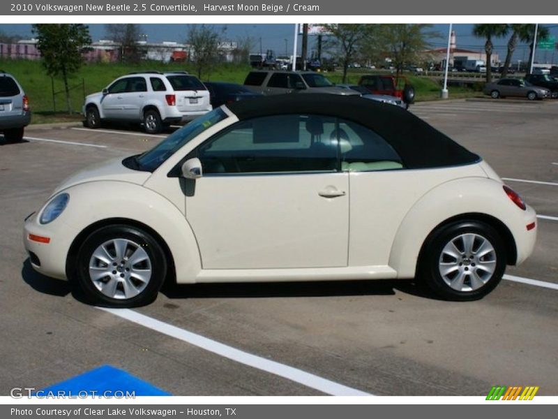 Harvest Moon Beige / Cream 2010 Volkswagen New Beetle 2.5 Convertible