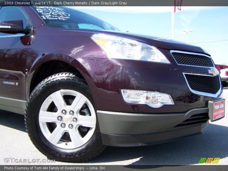 Dark Cherry Metallic / Dark Gray/Light Gray 2009 Chevrolet Traverse LT