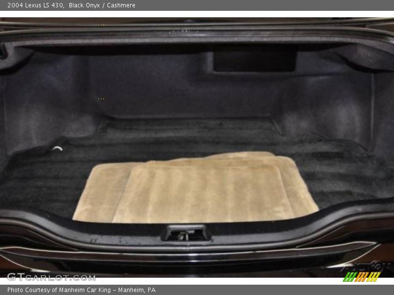 Black Onyx / Cashmere 2004 Lexus LS 430