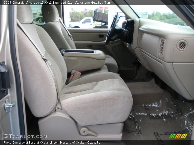 Sandstone Metallic / Tan 2005 Chevrolet Silverado 1500 LS Extended Cab