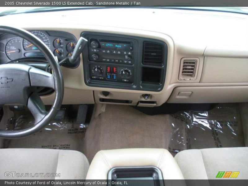 Sandstone Metallic / Tan 2005 Chevrolet Silverado 1500 LS Extended Cab