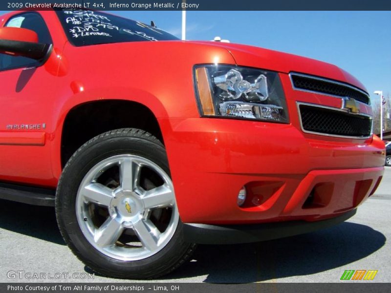 Inferno Orange Metallic / Ebony 2009 Chevrolet Avalanche LT 4x4