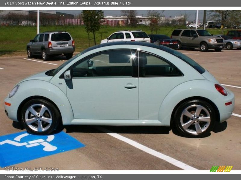Aquarius Blue / Black 2010 Volkswagen New Beetle Final Edition Coupe