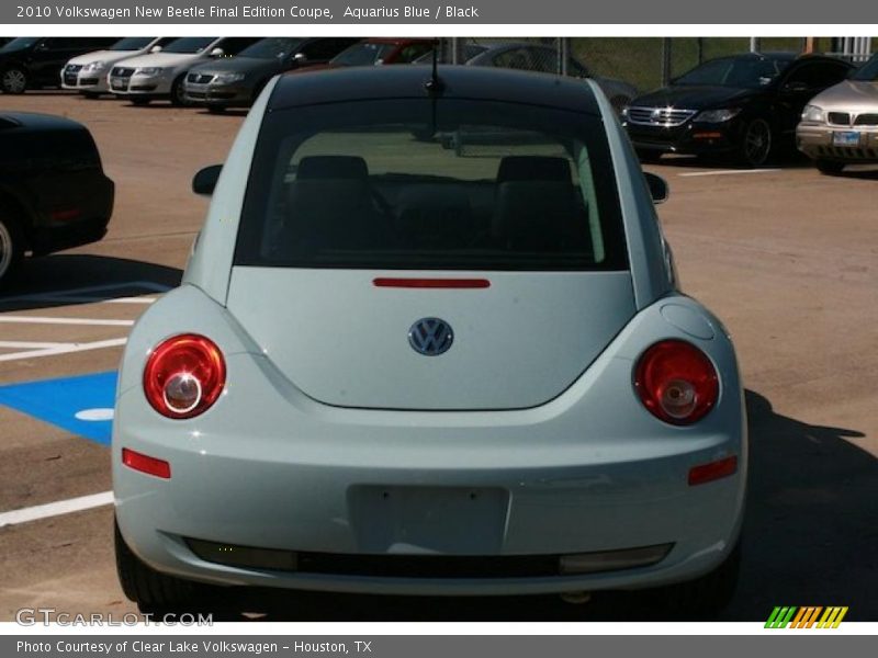 Aquarius Blue / Black 2010 Volkswagen New Beetle Final Edition Coupe