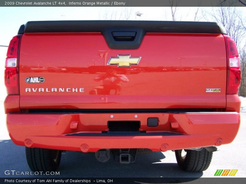 Inferno Orange Metallic / Ebony 2009 Chevrolet Avalanche LT 4x4