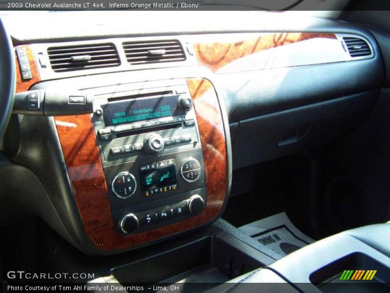 Inferno Orange Metallic / Ebony 2009 Chevrolet Avalanche LT 4x4