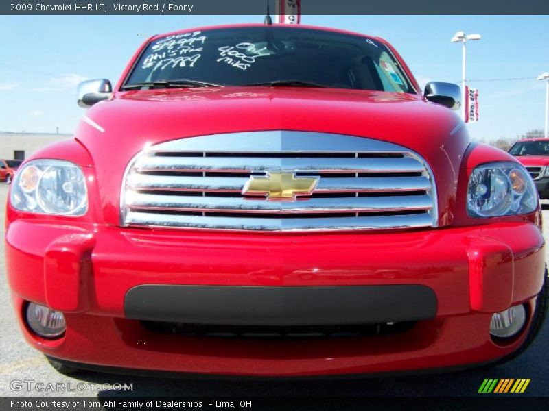 Victory Red / Ebony 2009 Chevrolet HHR LT