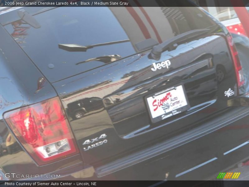Black / Medium Slate Gray 2006 Jeep Grand Cherokee Laredo 4x4
